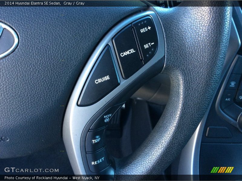 Gray / Gray 2014 Hyundai Elantra SE Sedan