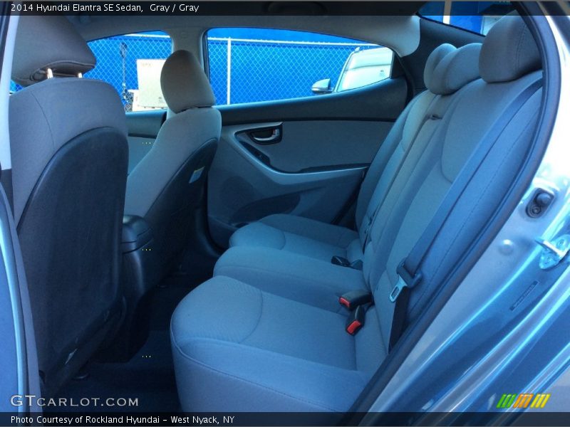 Gray / Gray 2014 Hyundai Elantra SE Sedan