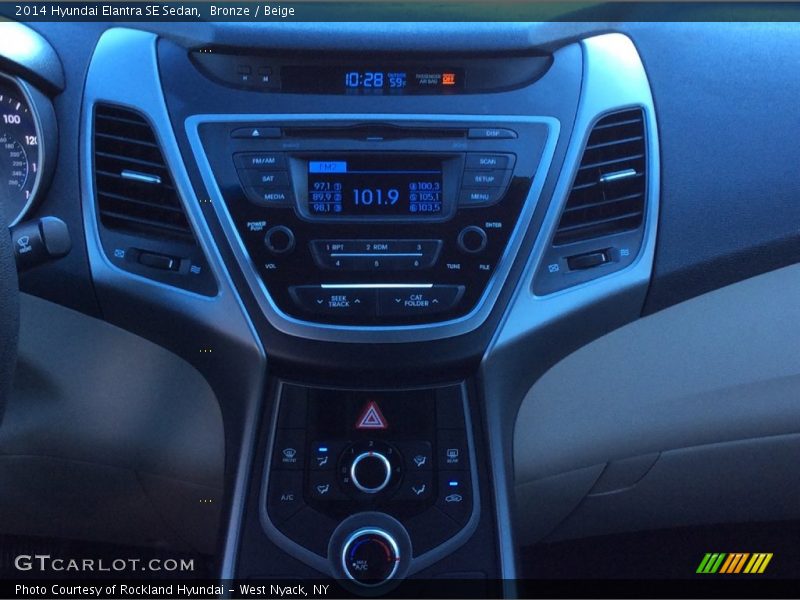 Bronze / Beige 2014 Hyundai Elantra SE Sedan