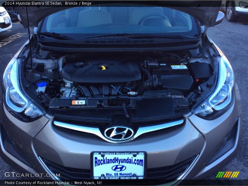 Bronze / Beige 2014 Hyundai Elantra SE Sedan