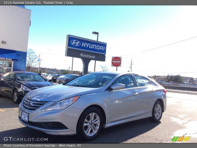 Radiant Silver / Gray 2014 Hyundai Sonata GLS