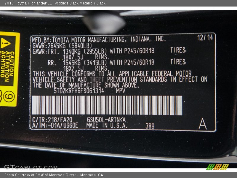 Attitude Black Metallic / Black 2015 Toyota Highlander LE