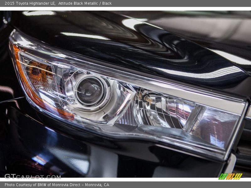 Attitude Black Metallic / Black 2015 Toyota Highlander LE