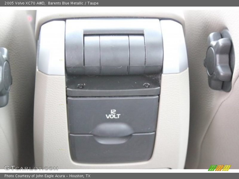 Barents Blue Metallic / Taupe 2005 Volvo XC70 AWD