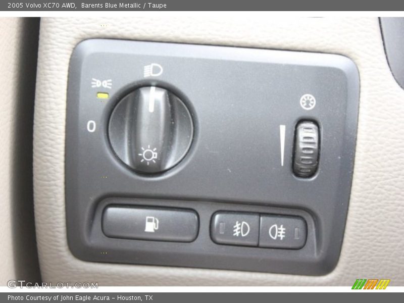 Barents Blue Metallic / Taupe 2005 Volvo XC70 AWD