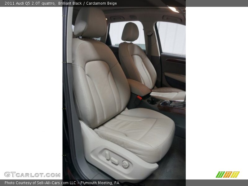 Brilliant Black / Cardamom Beige 2011 Audi Q5 2.0T quattro