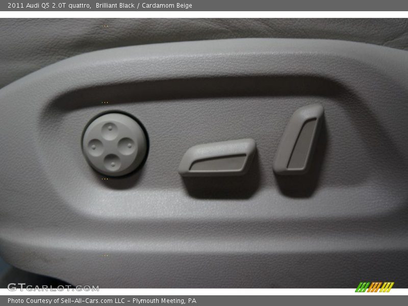 Brilliant Black / Cardamom Beige 2011 Audi Q5 2.0T quattro