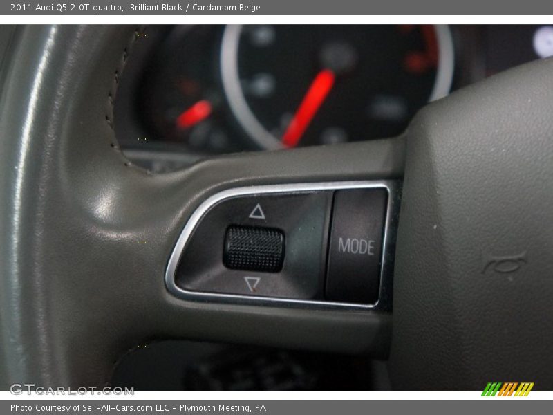 Brilliant Black / Cardamom Beige 2011 Audi Q5 2.0T quattro