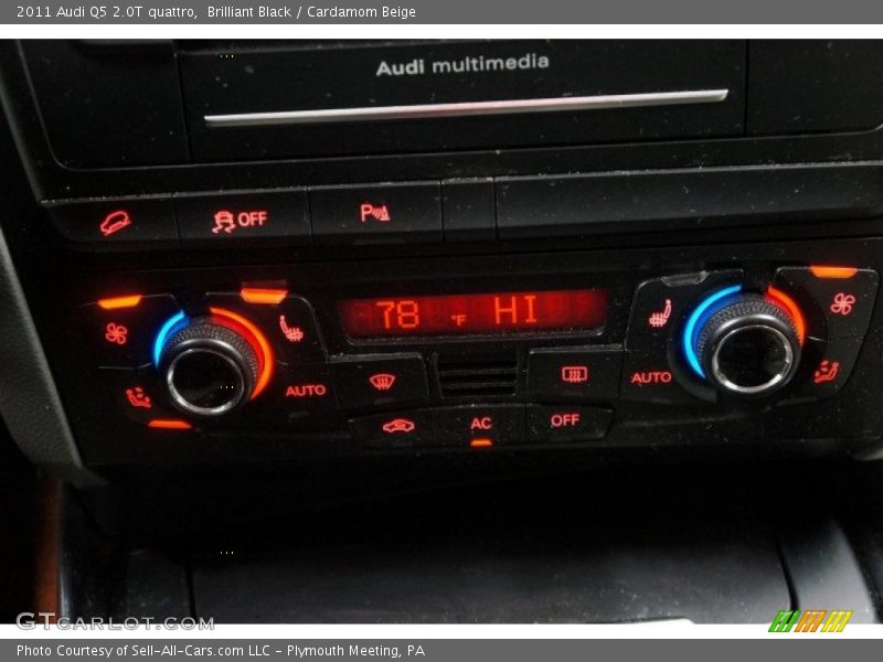 Brilliant Black / Cardamom Beige 2011 Audi Q5 2.0T quattro