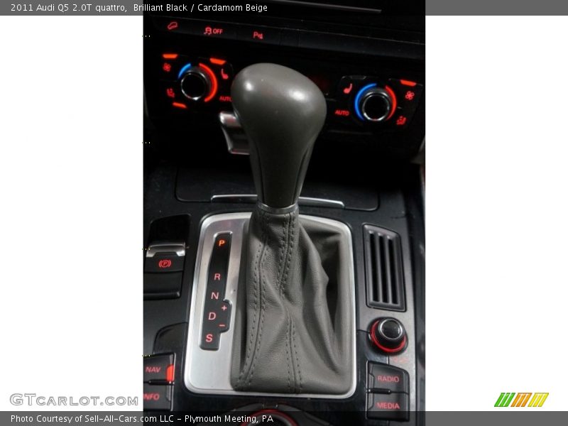 Brilliant Black / Cardamom Beige 2011 Audi Q5 2.0T quattro