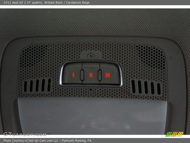 Brilliant Black / Cardamom Beige 2011 Audi Q5 2.0T quattro
