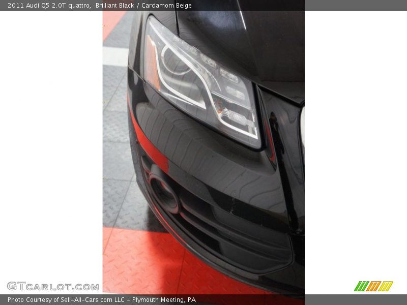 Brilliant Black / Cardamom Beige 2011 Audi Q5 2.0T quattro