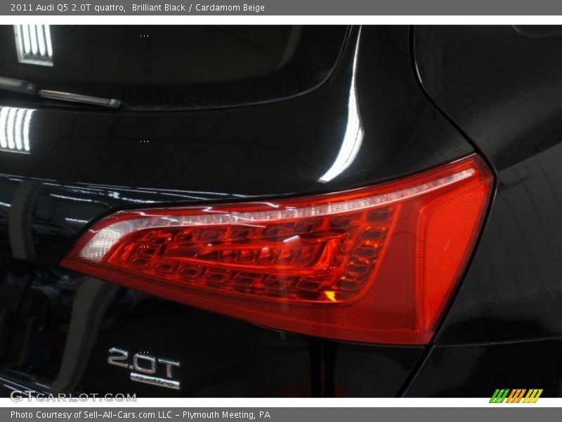 Brilliant Black / Cardamom Beige 2011 Audi Q5 2.0T quattro