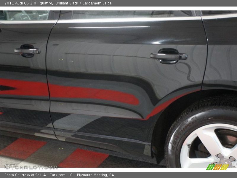 Brilliant Black / Cardamom Beige 2011 Audi Q5 2.0T quattro