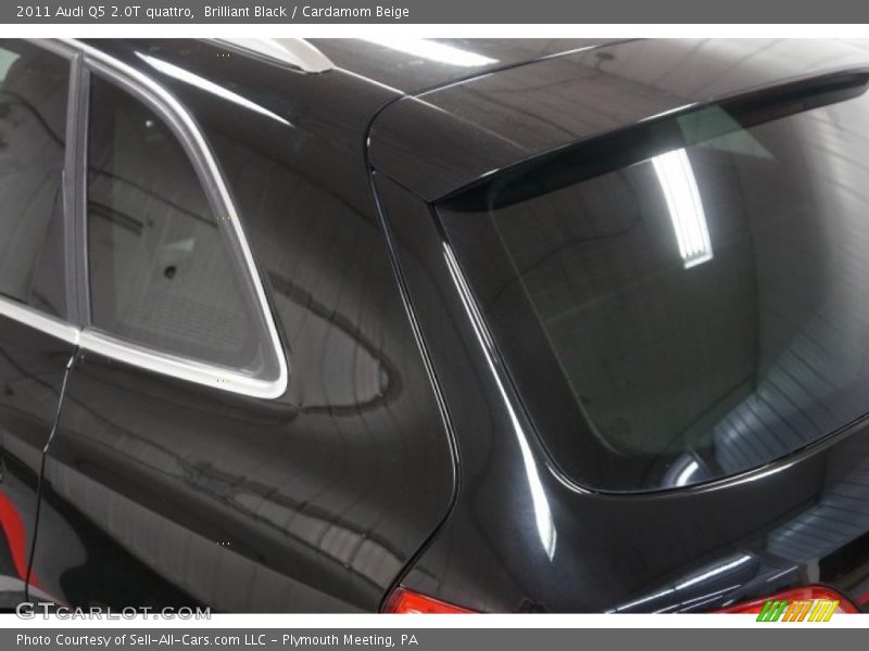 Brilliant Black / Cardamom Beige 2011 Audi Q5 2.0T quattro