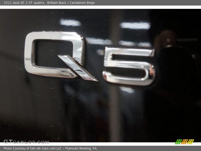 Brilliant Black / Cardamom Beige 2011 Audi Q5 2.0T quattro