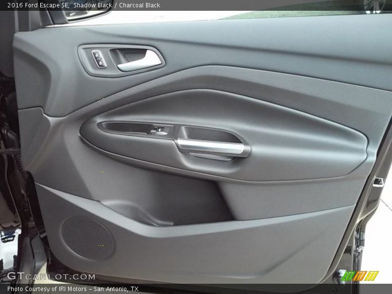 Shadow Black / Charcoal Black 2016 Ford Escape SE
