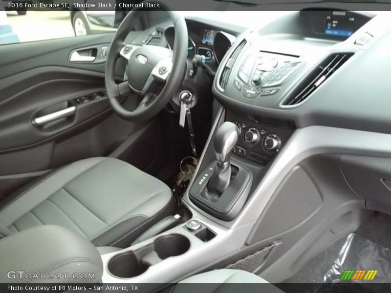 Shadow Black / Charcoal Black 2016 Ford Escape SE