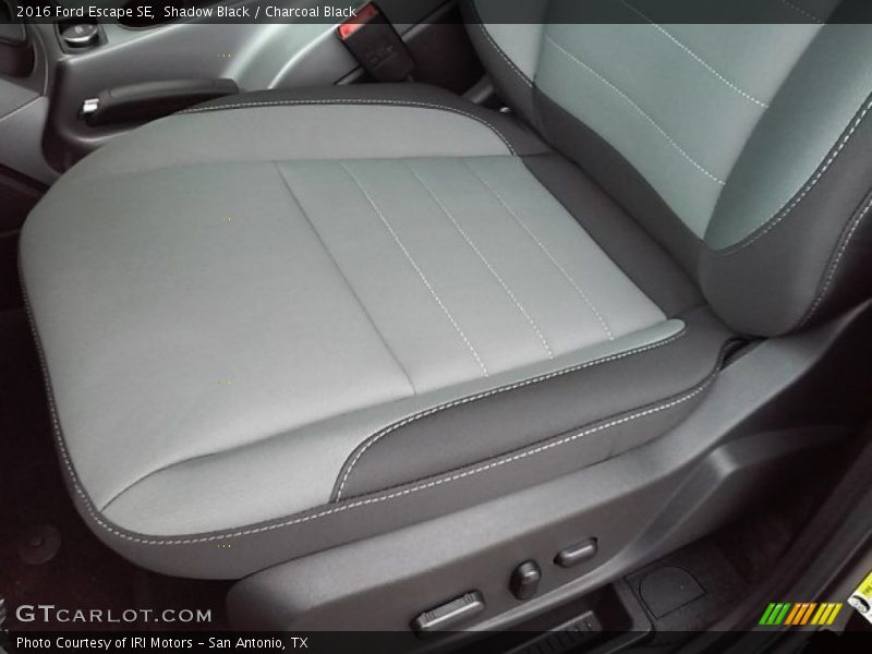 Shadow Black / Charcoal Black 2016 Ford Escape SE