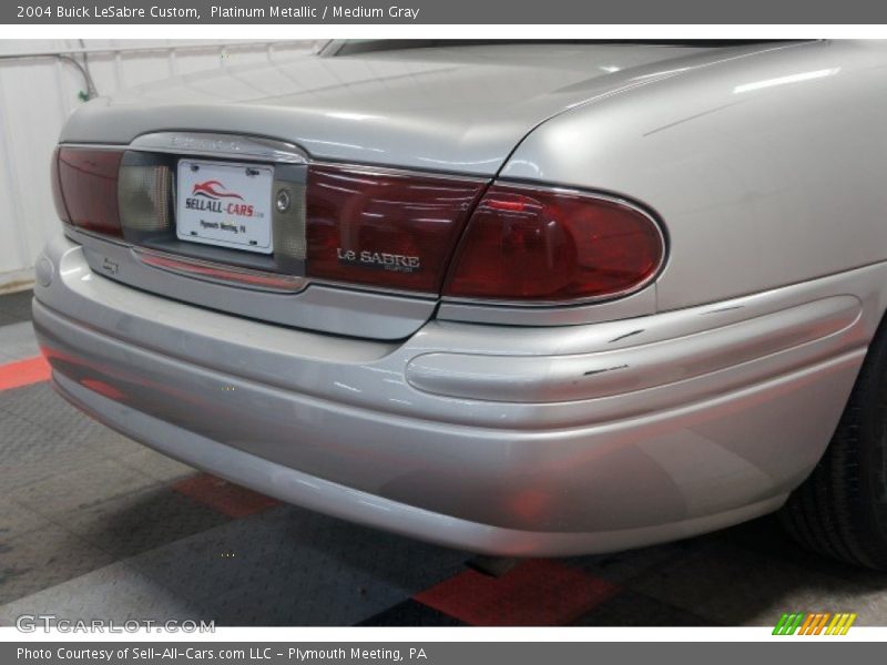 Platinum Metallic / Medium Gray 2004 Buick LeSabre Custom