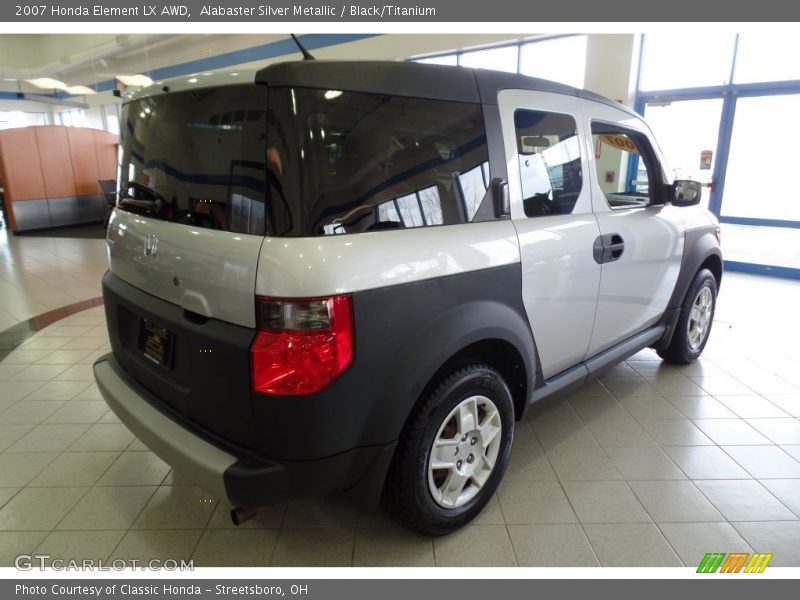 Alabaster Silver Metallic / Black/Titanium 2007 Honda Element LX AWD