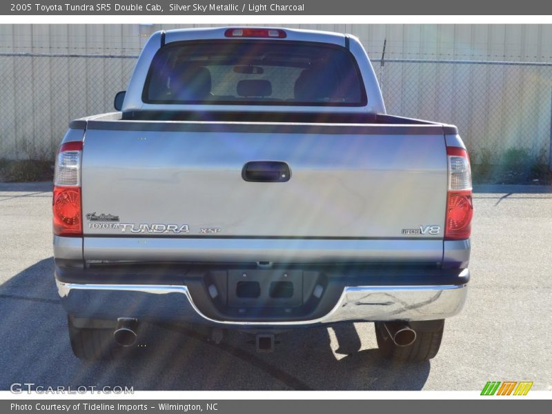 Silver Sky Metallic / Light Charcoal 2005 Toyota Tundra SR5 Double Cab