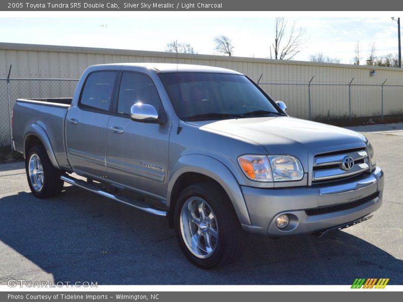 Silver Sky Metallic / Light Charcoal 2005 Toyota Tundra SR5 Double Cab