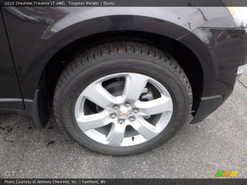 Tungsten Metallic / Ebony 2016 Chevrolet Traverse LT AWD