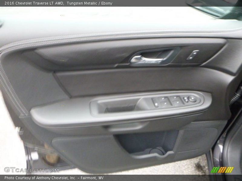 Tungsten Metallic / Ebony 2016 Chevrolet Traverse LT AWD