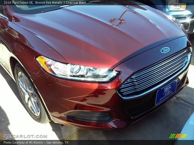 Bronze Fire Metallic / Charcoal Black 2016 Ford Fusion SE