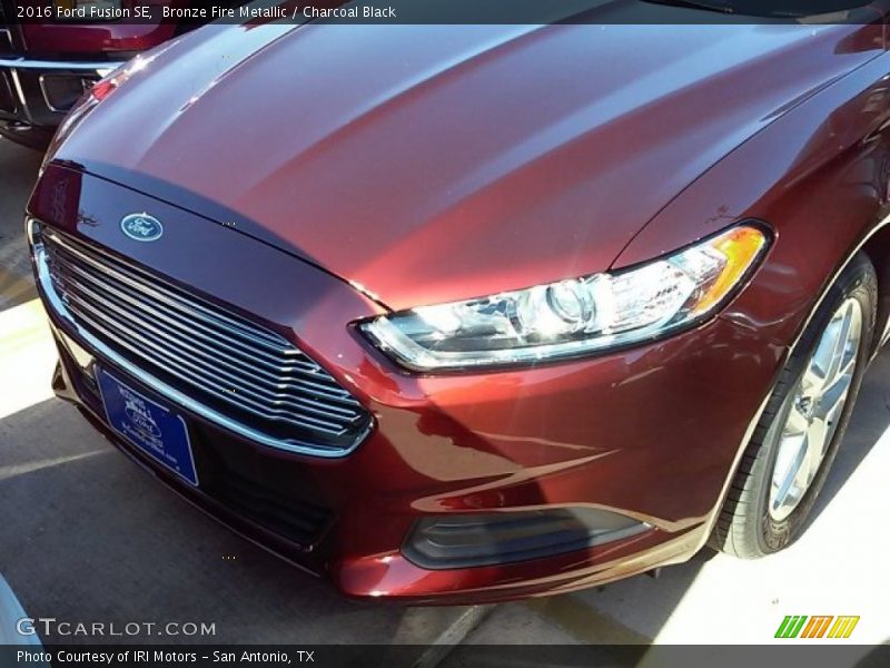 Bronze Fire Metallic / Charcoal Black 2016 Ford Fusion SE