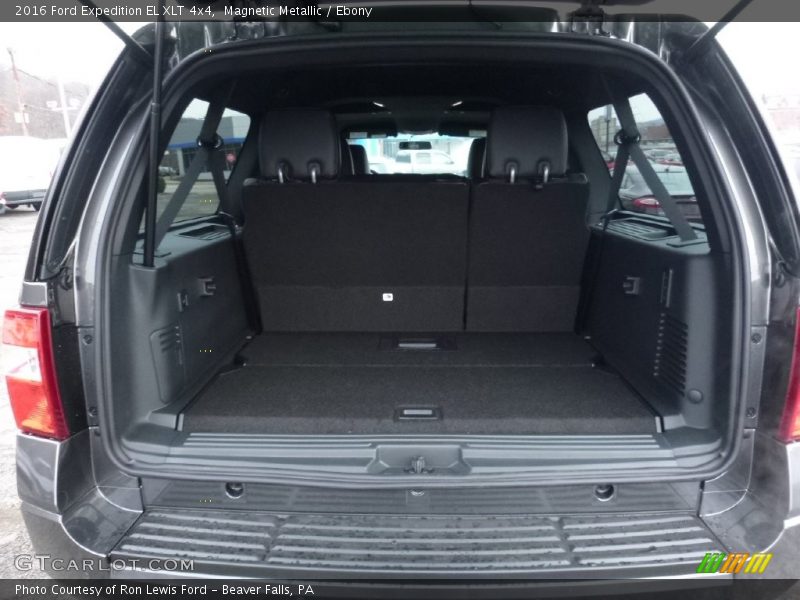  2016 Expedition EL XLT 4x4 Trunk
