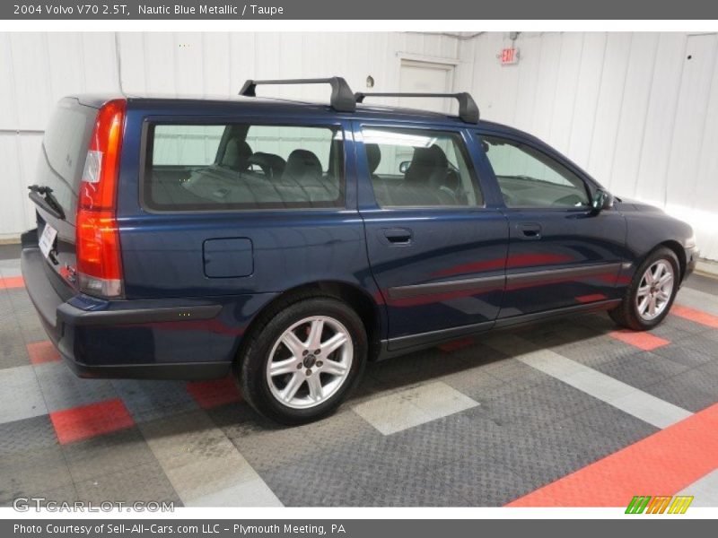 Nautic Blue Metallic / Taupe 2004 Volvo V70 2.5T