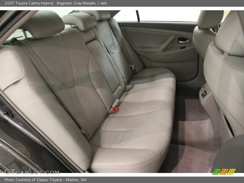Magnetic Gray Metallic / Ash 2007 Toyota Camry Hybrid