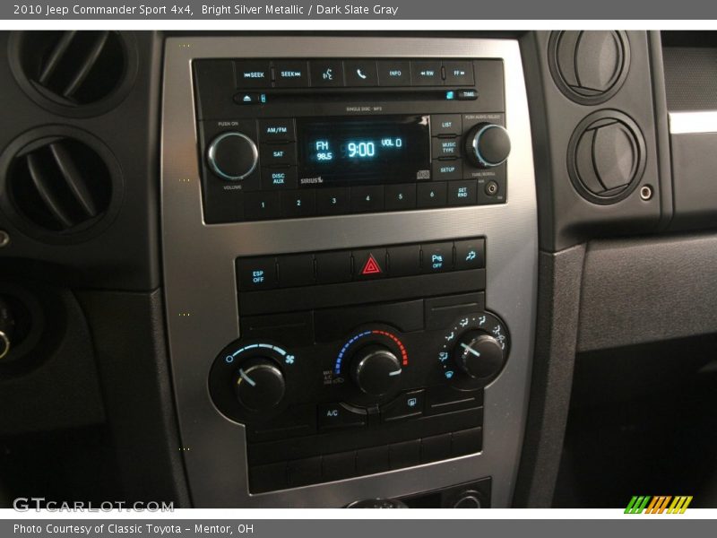 Bright Silver Metallic / Dark Slate Gray 2010 Jeep Commander Sport 4x4