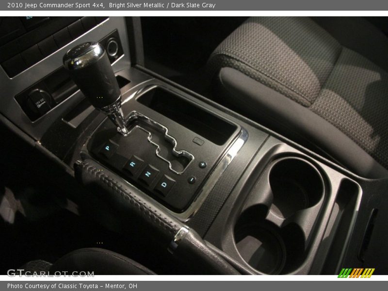 Bright Silver Metallic / Dark Slate Gray 2010 Jeep Commander Sport 4x4
