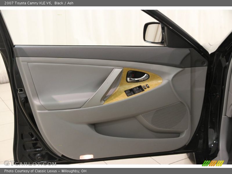 Black / Ash 2007 Toyota Camry XLE V6