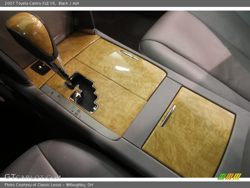 Black / Ash 2007 Toyota Camry XLE V6