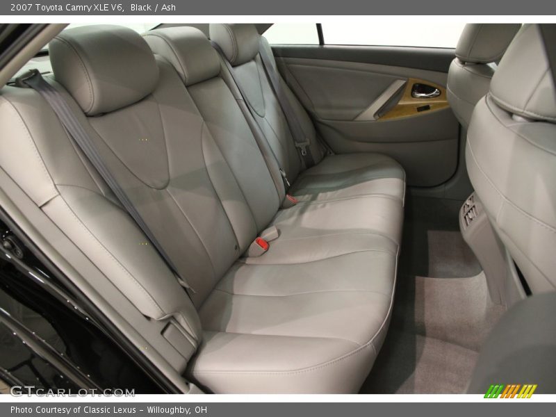 Black / Ash 2007 Toyota Camry XLE V6