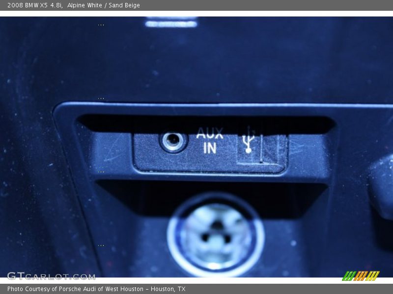 Alpine White / Sand Beige 2008 BMW X5 4.8i