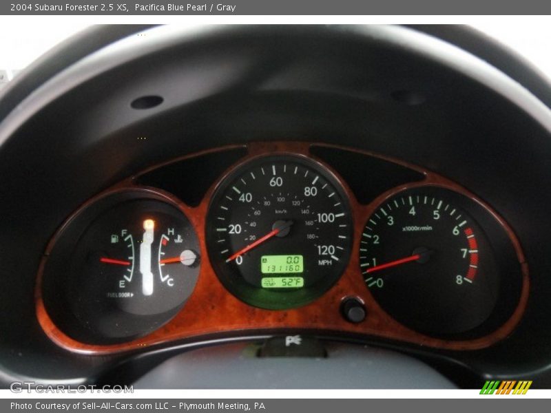 Pacifica Blue Pearl / Gray 2004 Subaru Forester 2.5 XS