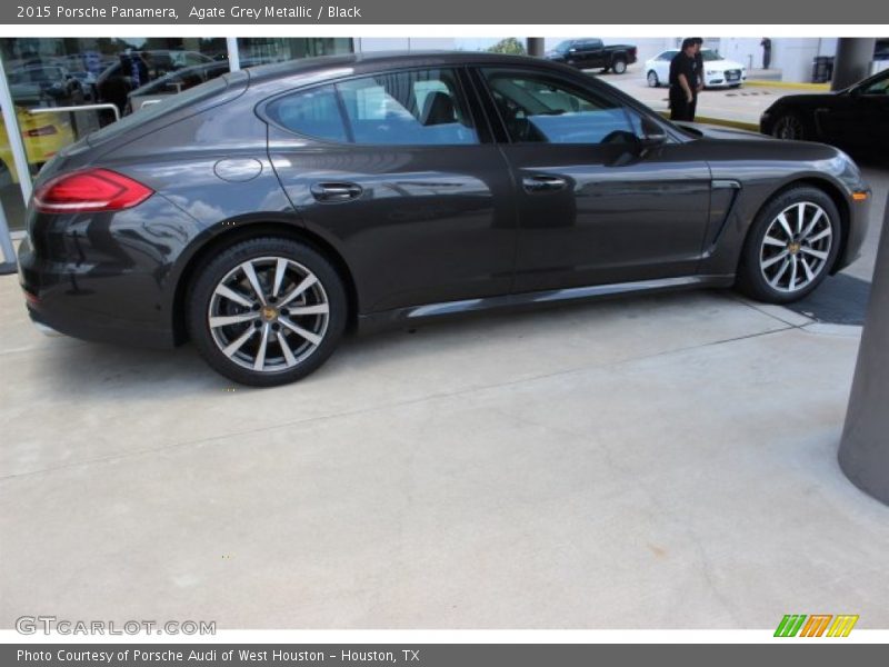 Agate Grey Metallic / Black 2015 Porsche Panamera