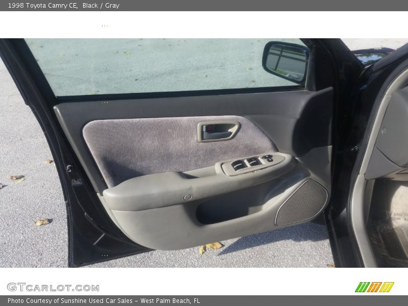 Black / Gray 1998 Toyota Camry CE