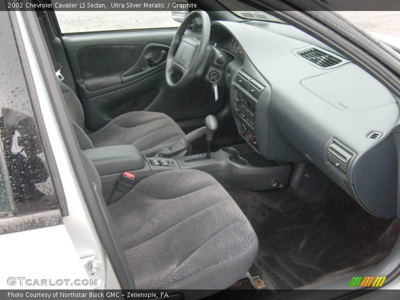 Ultra Silver Metallic / Graphite 2002 Chevrolet Cavalier LS Sedan