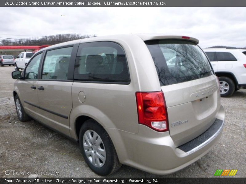 Cashmere/Sandstone Pearl / Black 2016 Dodge Grand Caravan American Value Package