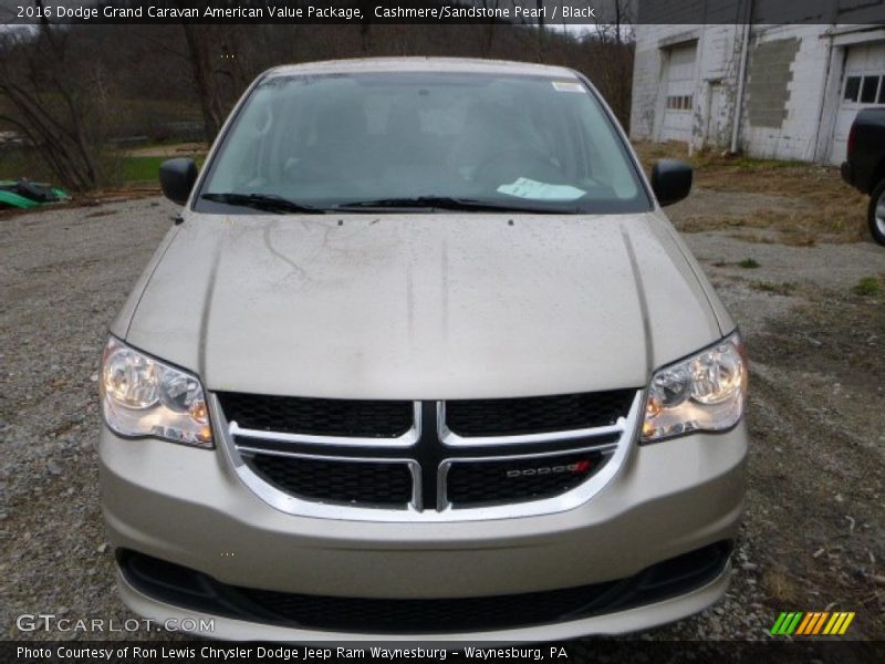 Cashmere/Sandstone Pearl / Black 2016 Dodge Grand Caravan American Value Package