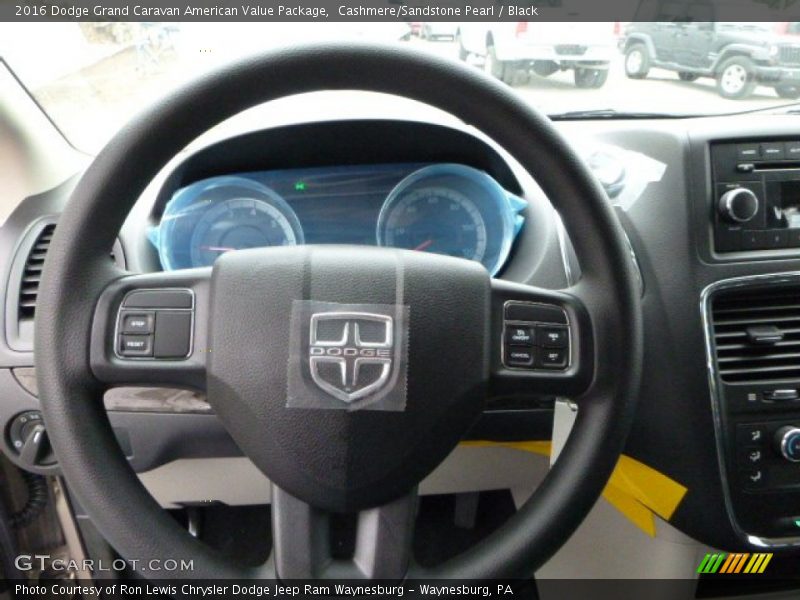 Cashmere/Sandstone Pearl / Black 2016 Dodge Grand Caravan American Value Package