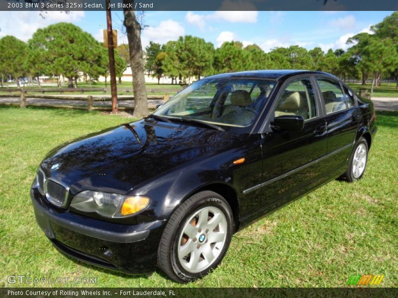Jet Black / Sand 2003 BMW 3 Series 325xi Sedan