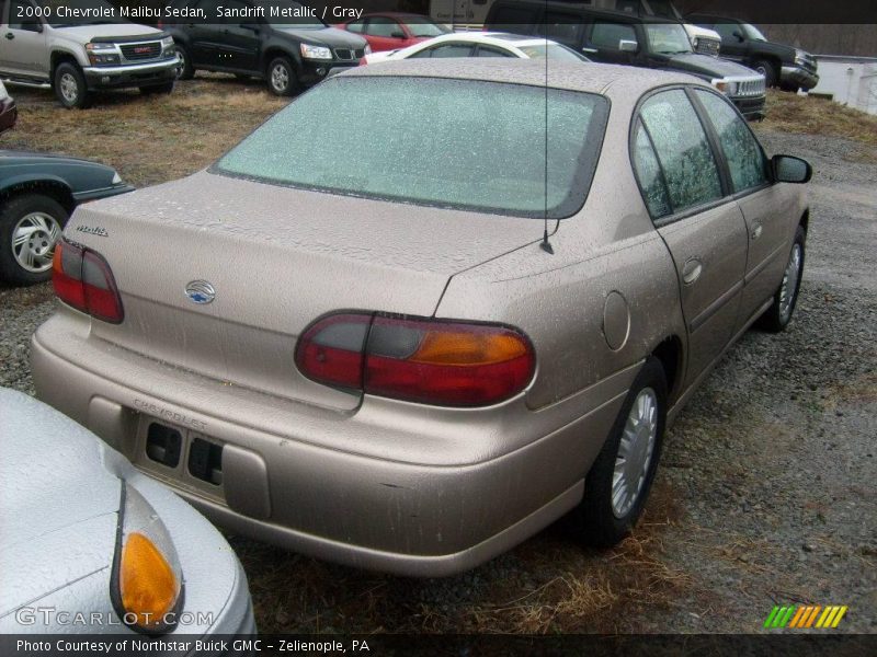 Sandrift Metallic / Gray 2000 Chevrolet Malibu Sedan