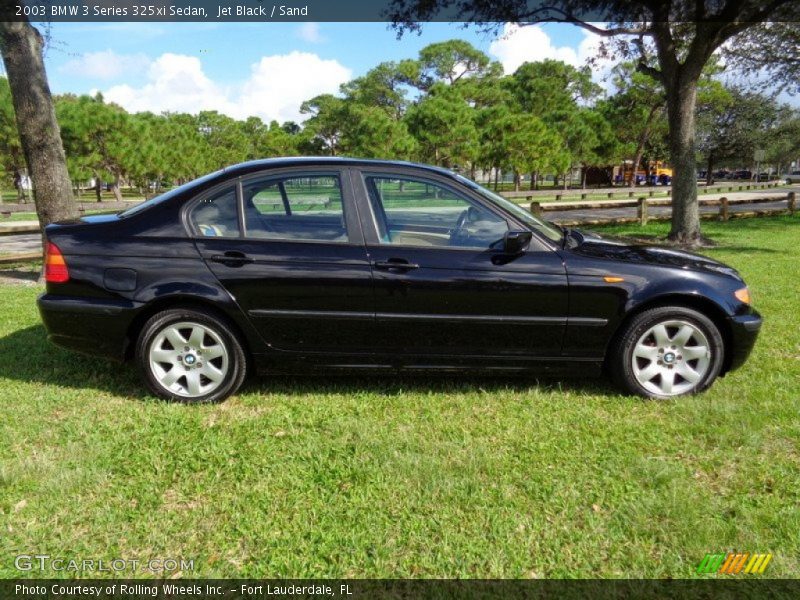 Jet Black / Sand 2003 BMW 3 Series 325xi Sedan